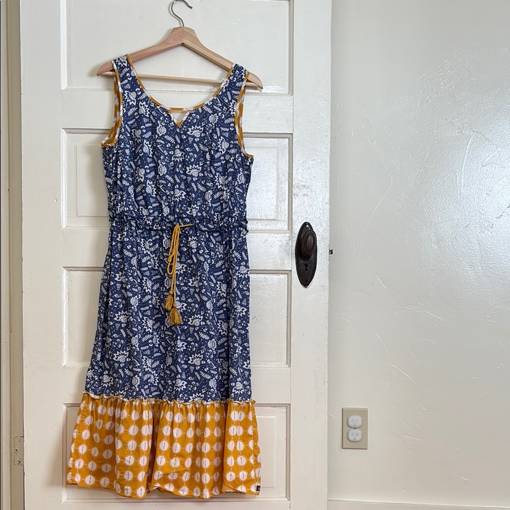Floral Blue and Yellow Sleeveless Dress